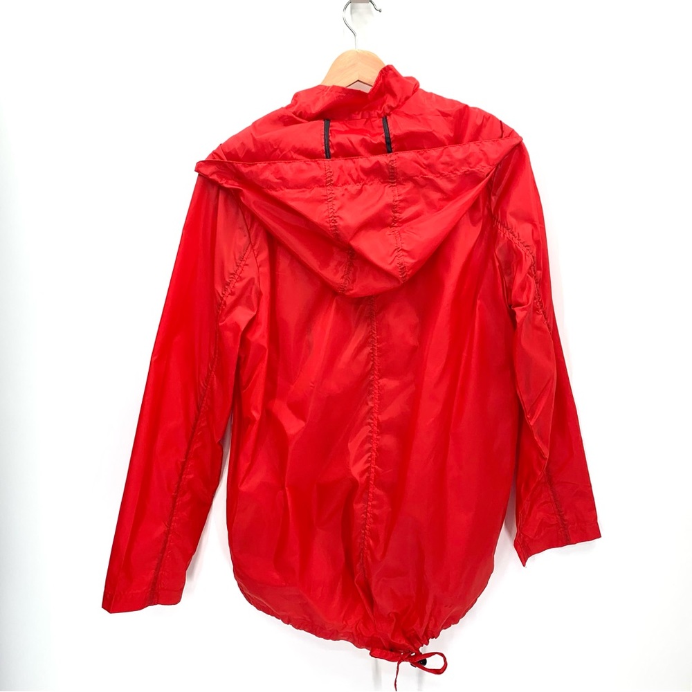Thread & Supply Red Hooded Windbreaker Lightweight Jacket Size Medium - Picture 4 of 12